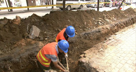 ���B�����f��ˮ�ܾW(w��ng)���칤���_(k��i)��